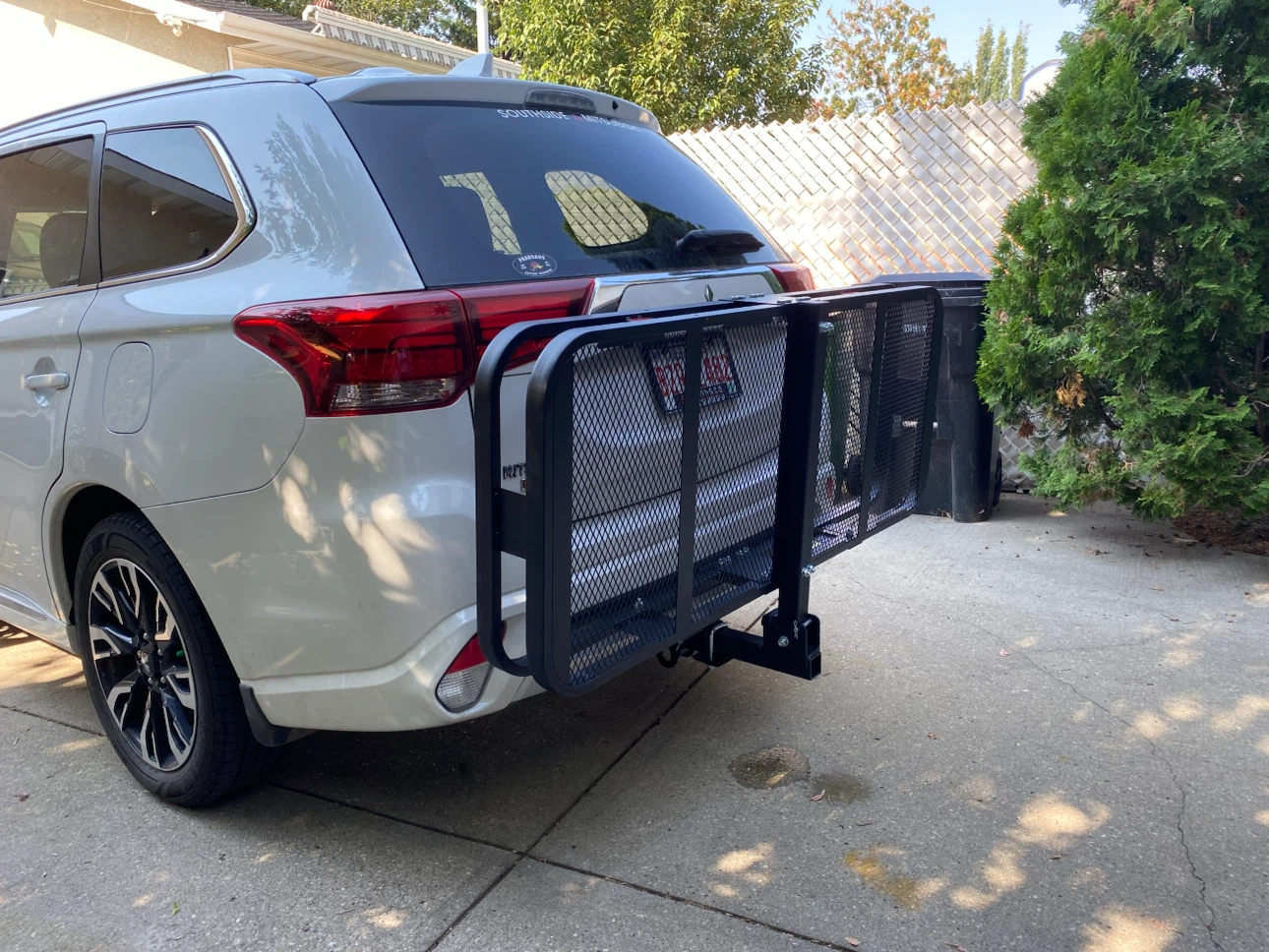 VEVOR Hitch Mount Cargo Carrier - photo 5