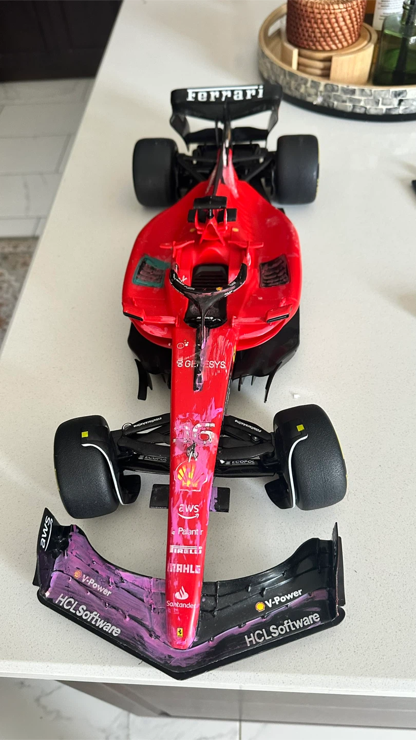 Ferrari F1 Model Car - doesn't work on battery - photo 3