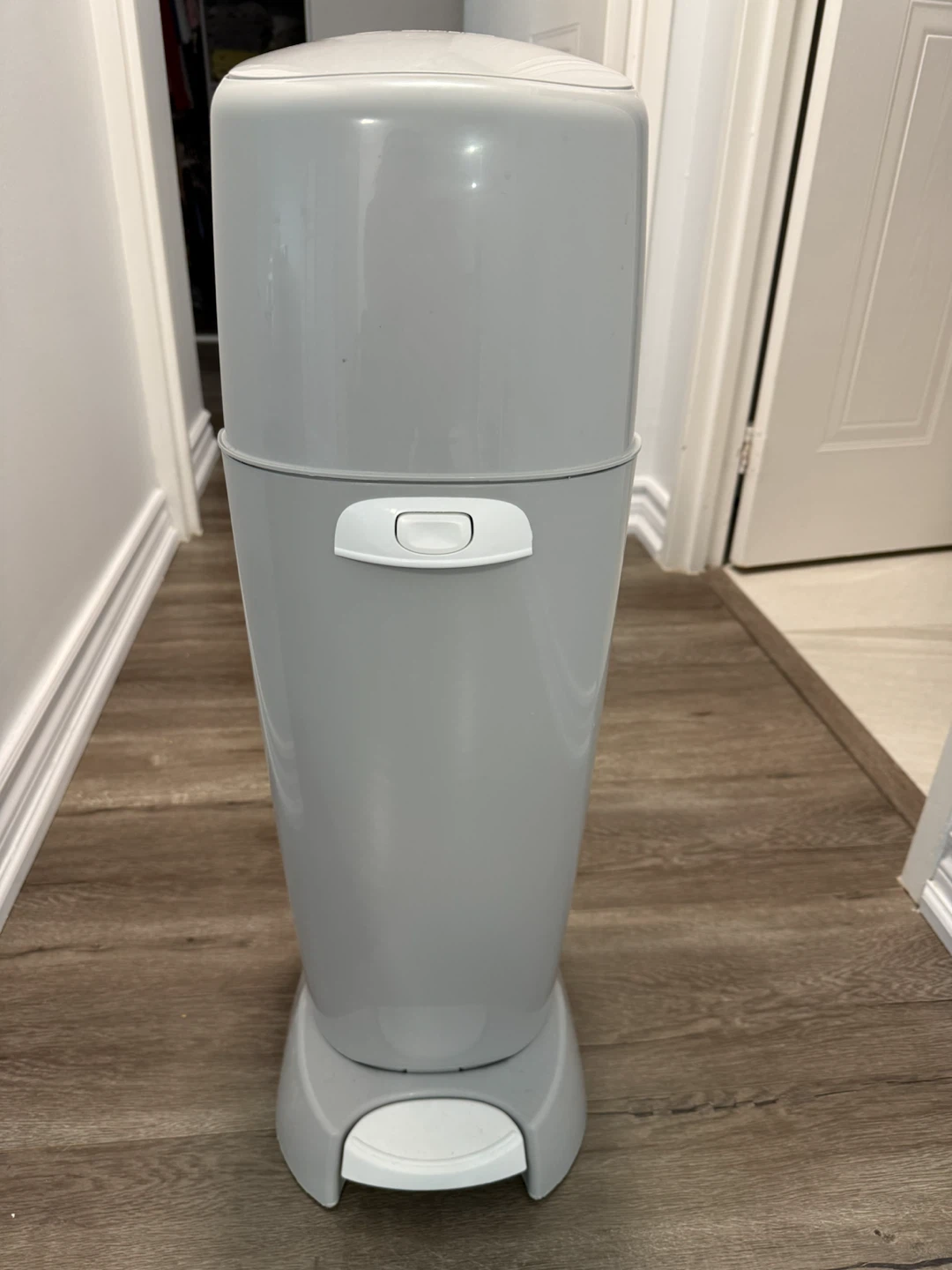 Diaper Genie Disposal Pail