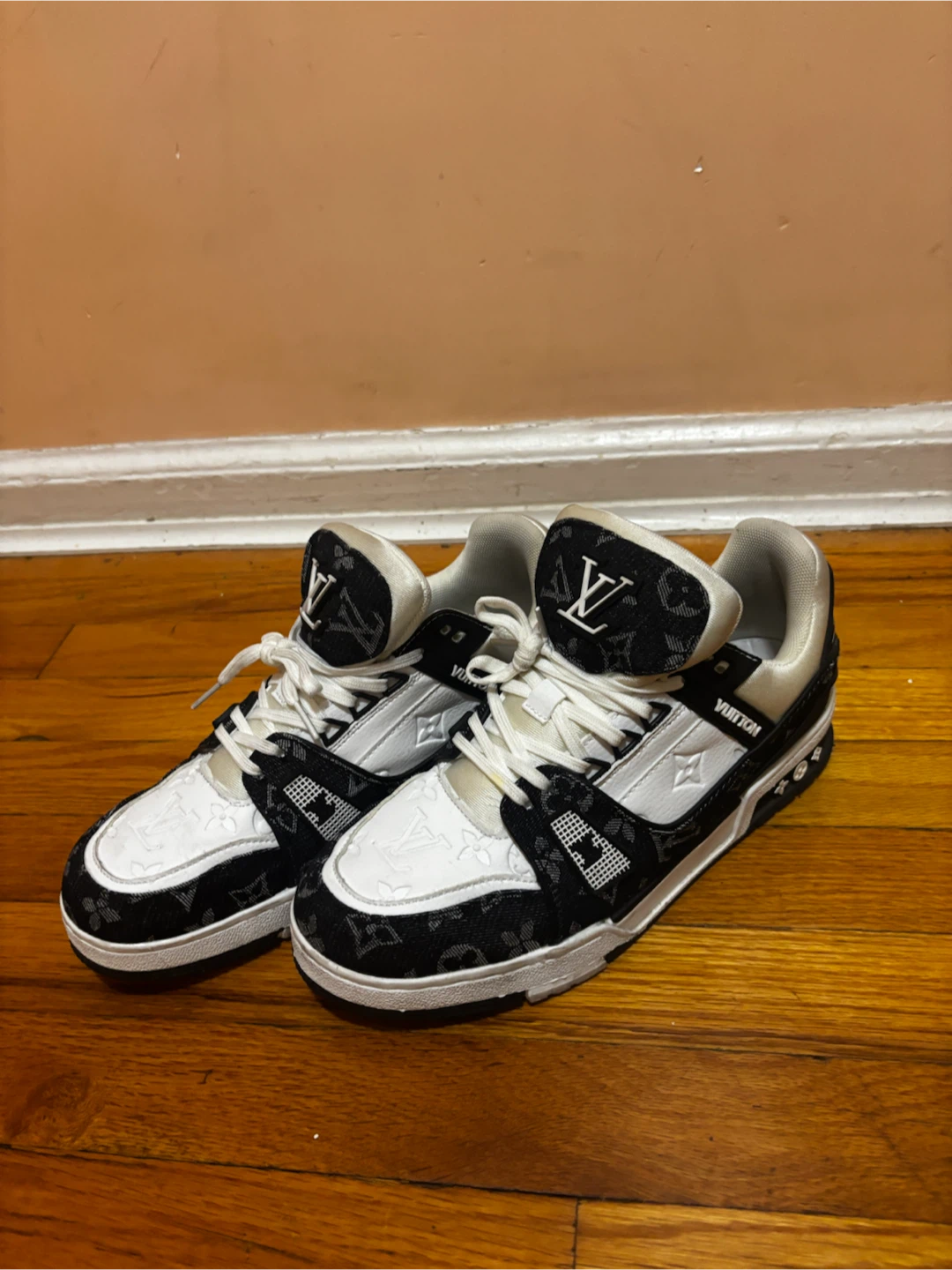 Louis Vuitton Trainer Sneakers - photo 2