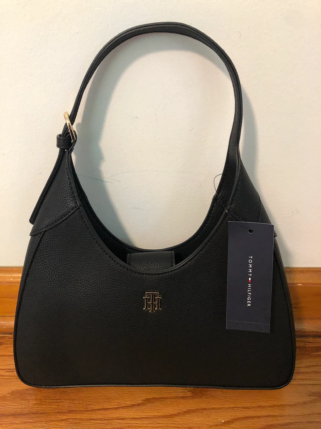 Tommy Hilfiger Black Shoulder Bag