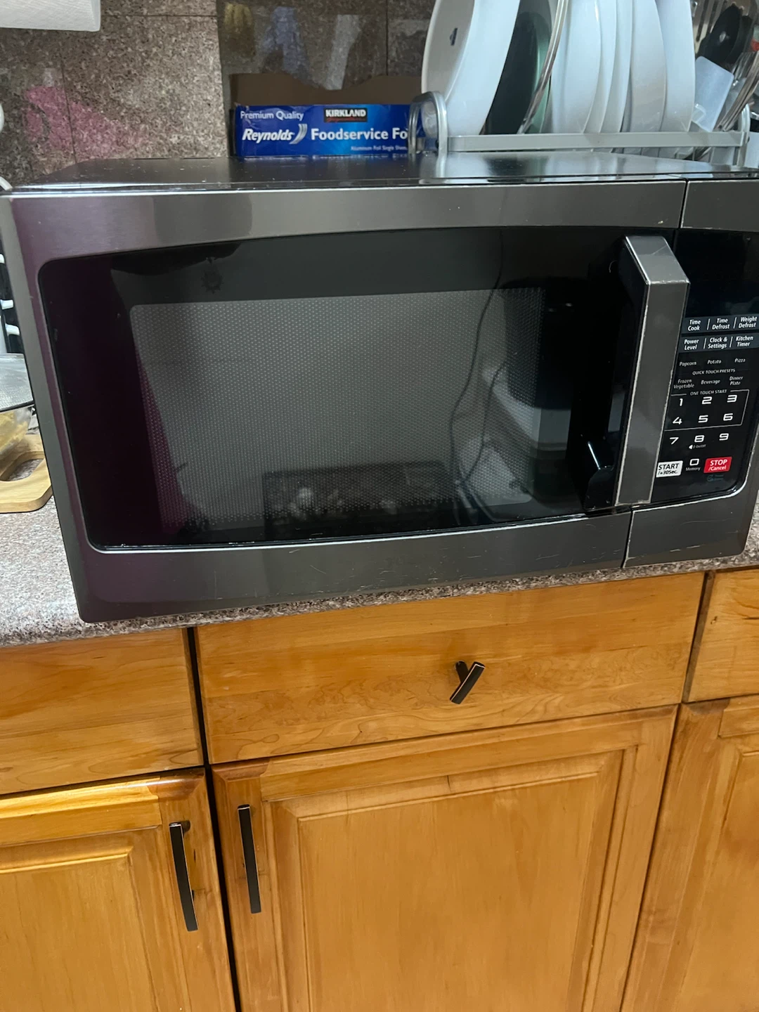 Toshiba Countertop Microwave - photo 3