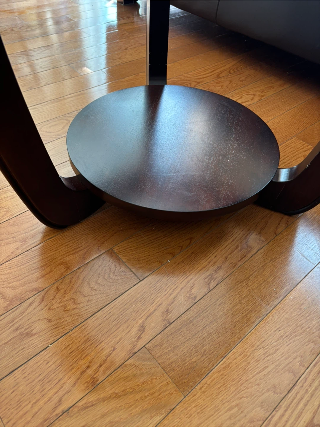 Circular glass coffee table - photo 3