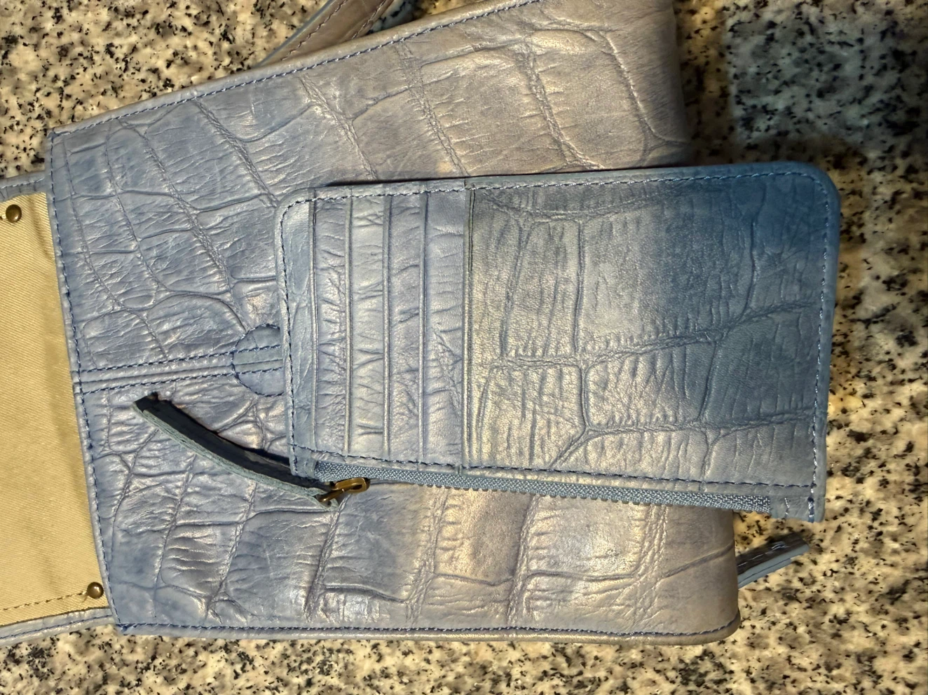 American Leather Co. shoulder wallet - photo 2