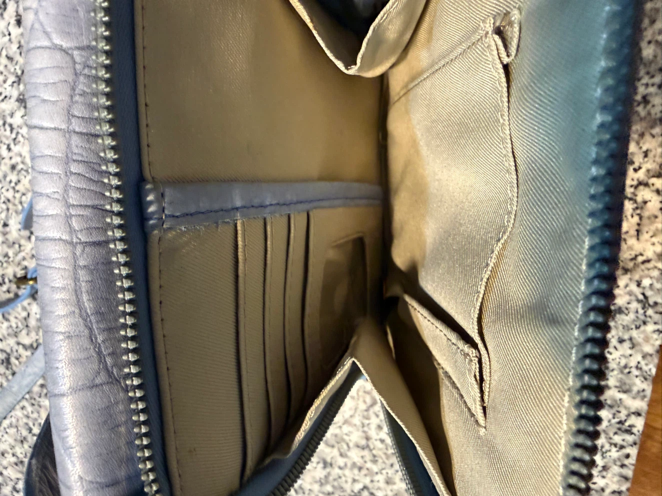 American Leather Co. shoulder wallet - photo 4