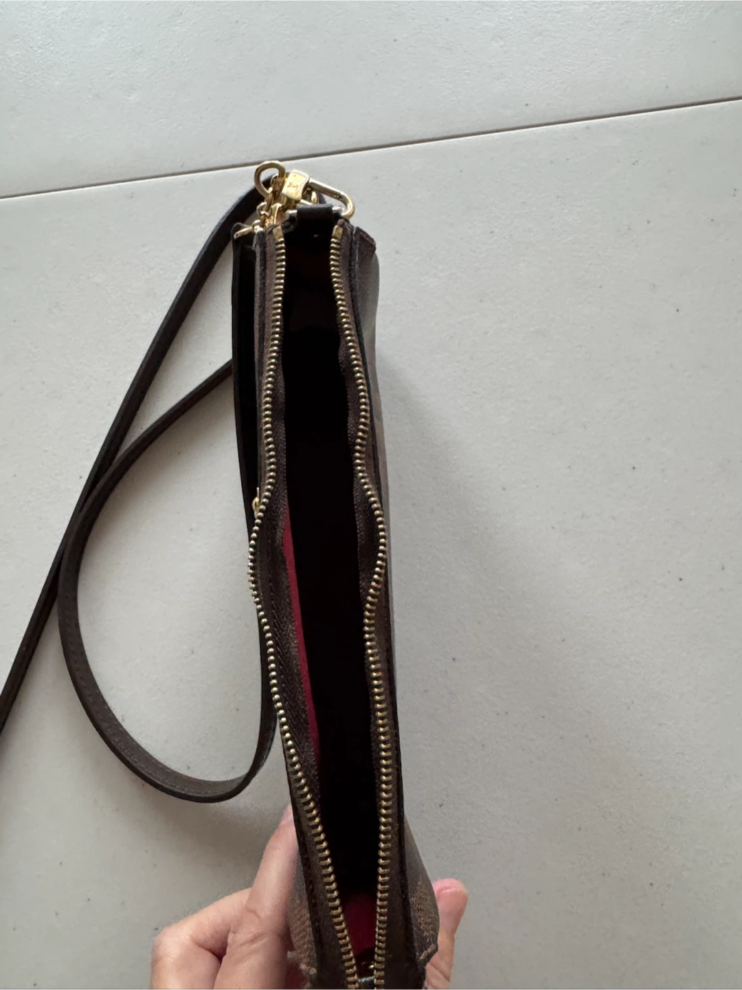 Louis Vuitton Damier Ebene Eva Clutch - photo 3