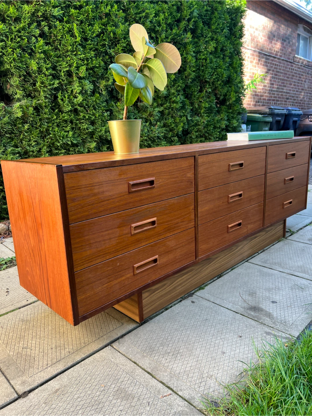MCM Teak Dresser / Sideboard - photo 3