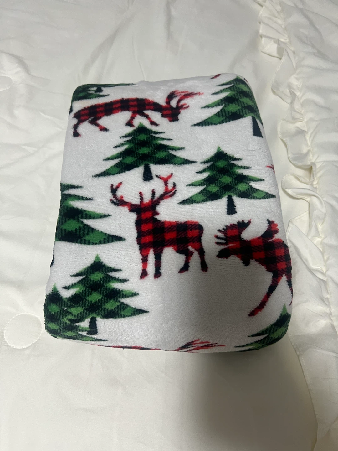 Two Christmas Holiday Throw Blankets - photo 2