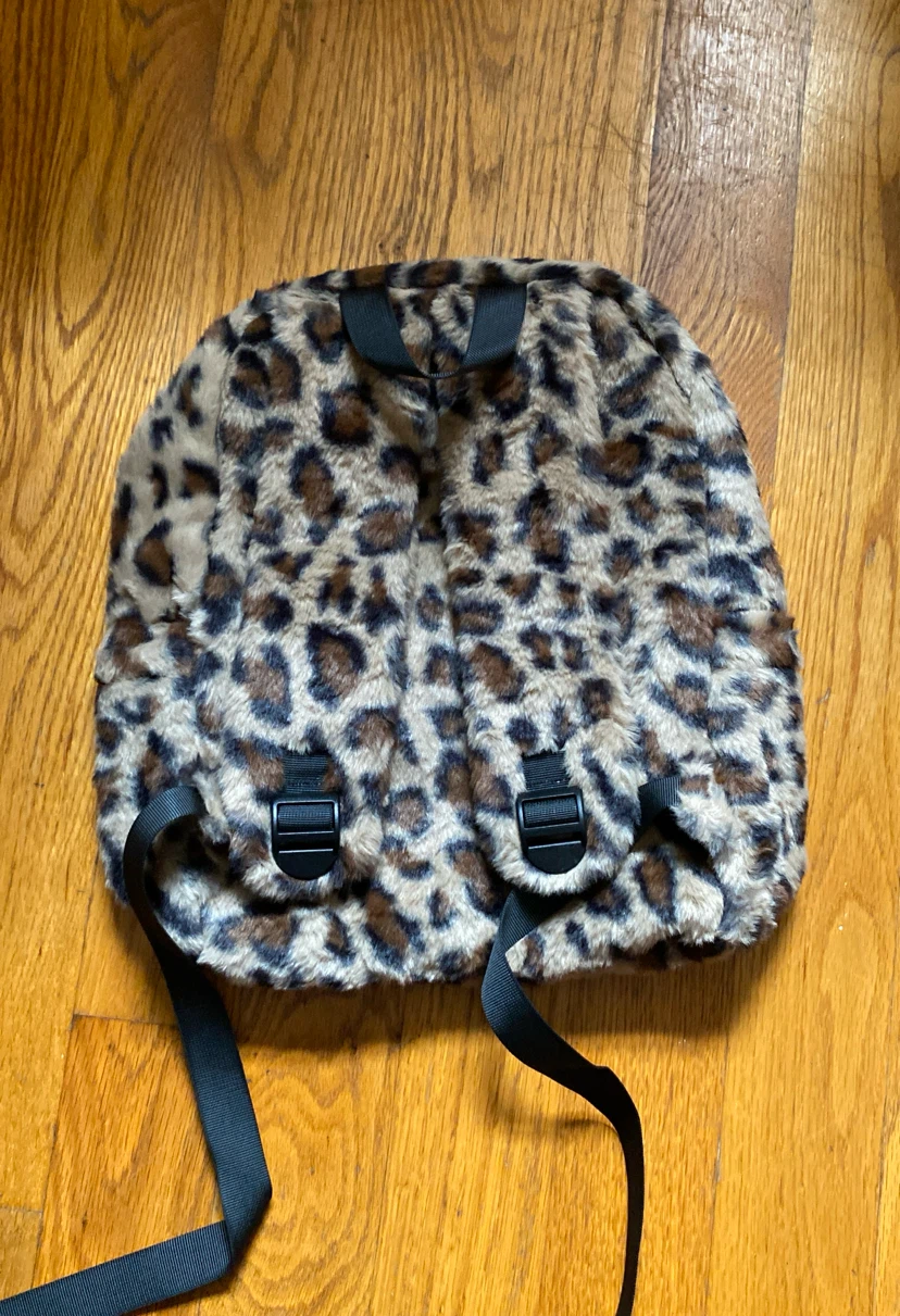Leopard Print Faux Fur Backpack - photo 2