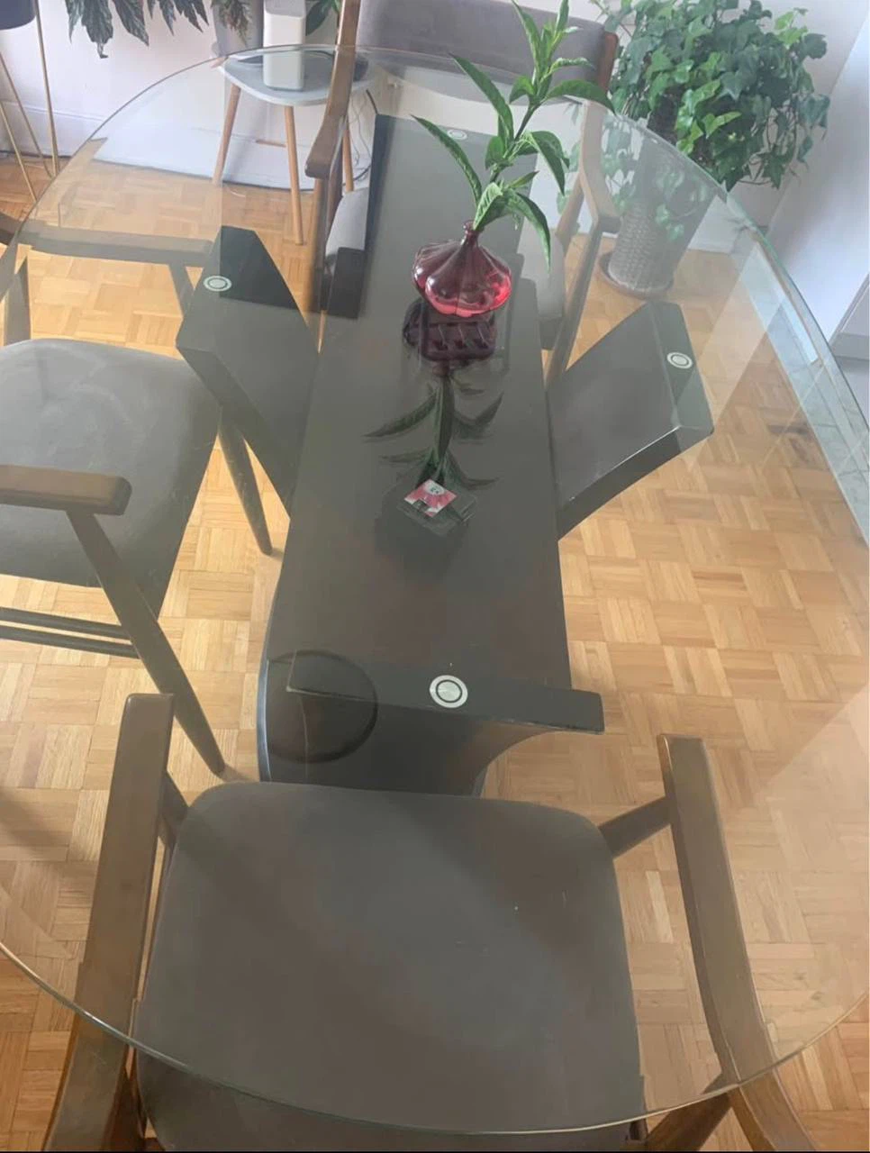 Oval glass top dining table - photo 3