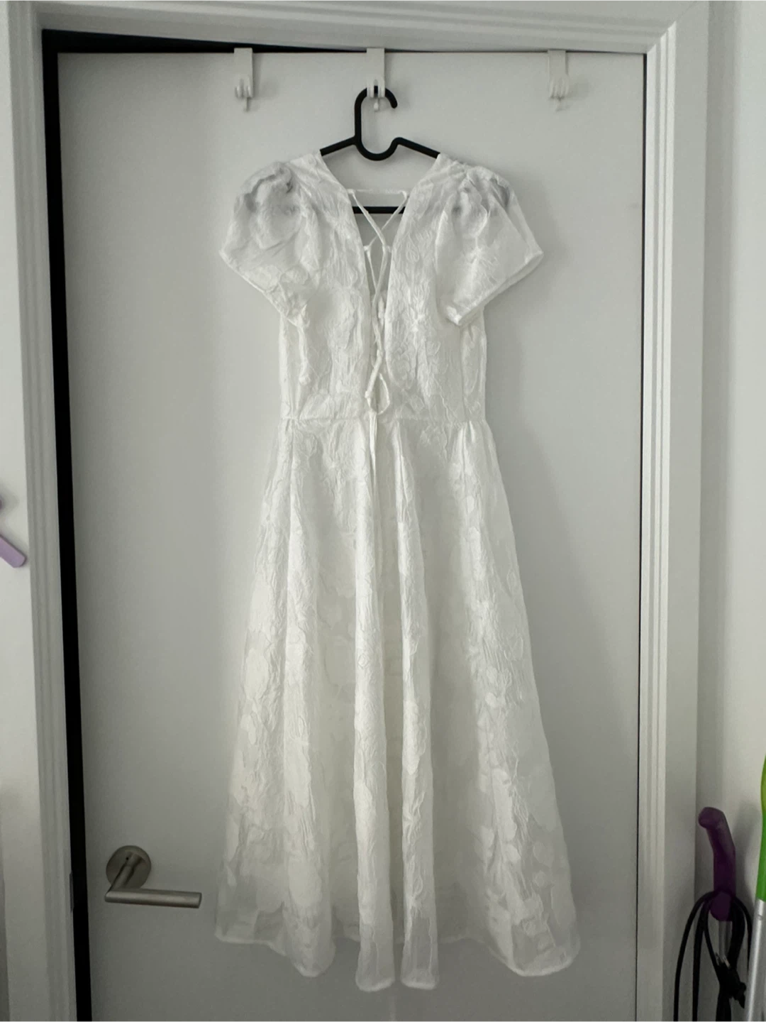 White Square Neck X Cross Midi Dress - photo 3