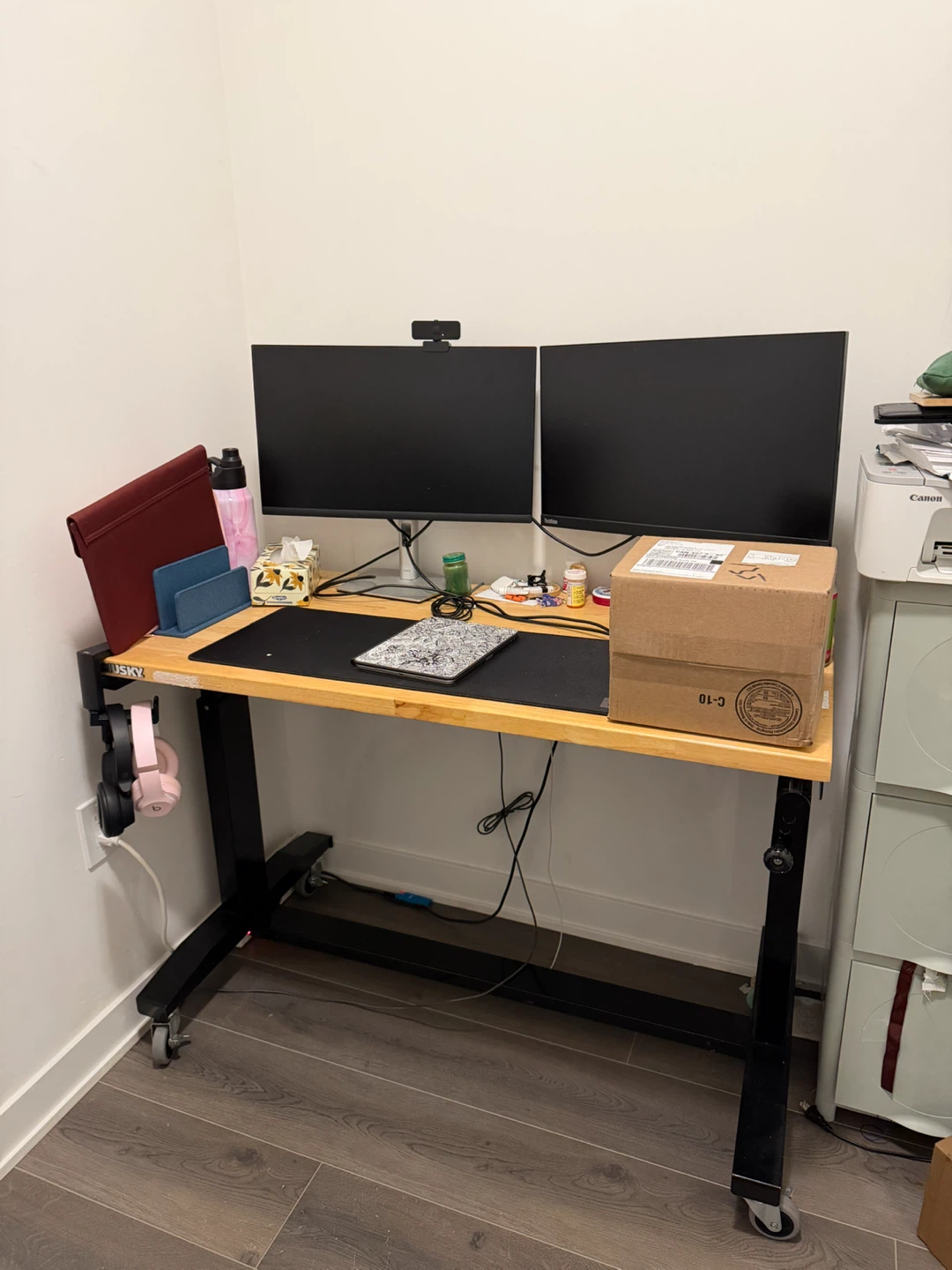 Husky Adjustable Height Work Table