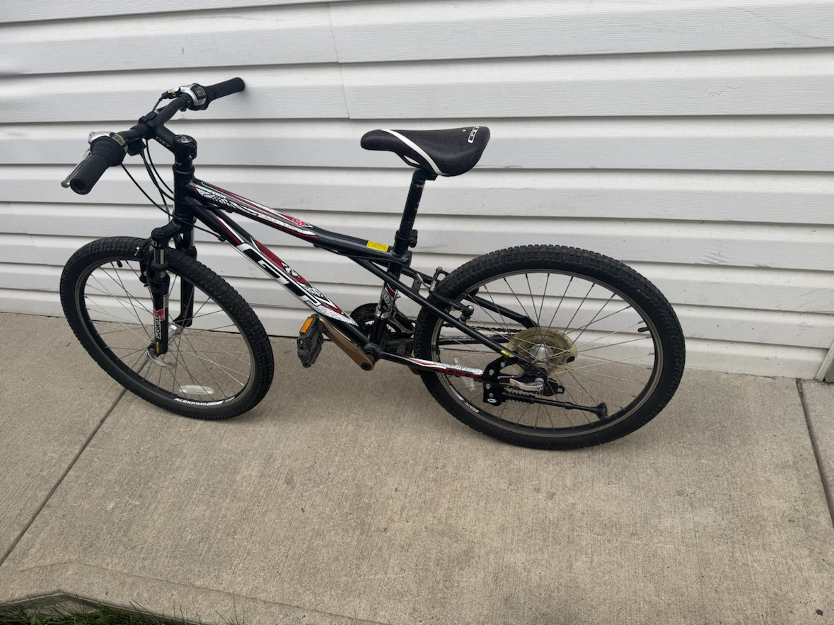 GT Aggressor Aluminum Mountain Bike - photo 2