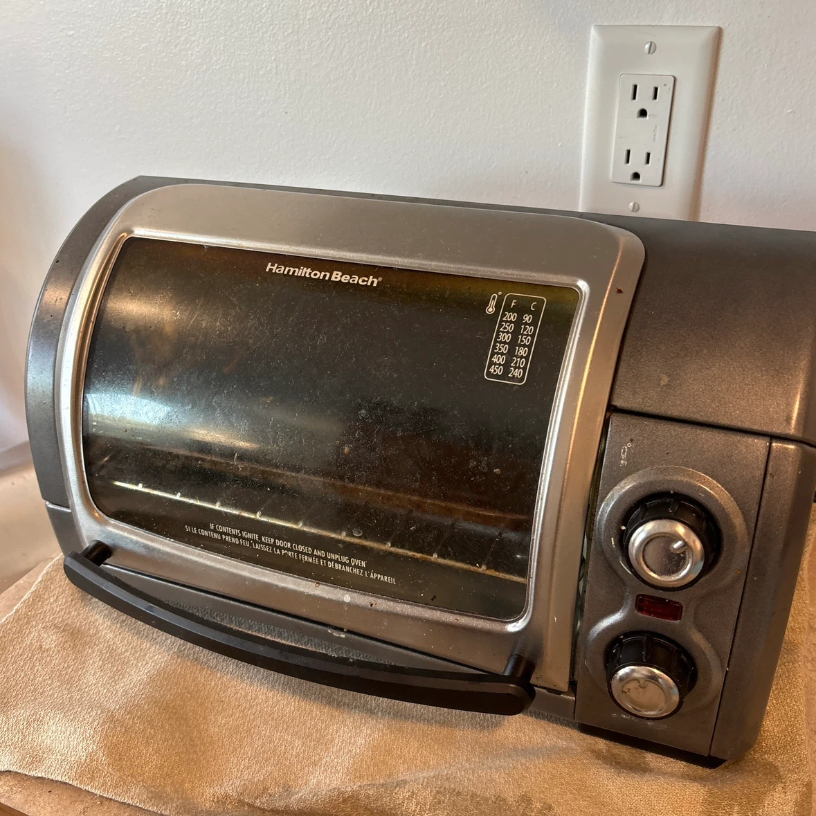 Hamilton Beach 4 Slice Toaster Oven, Works great