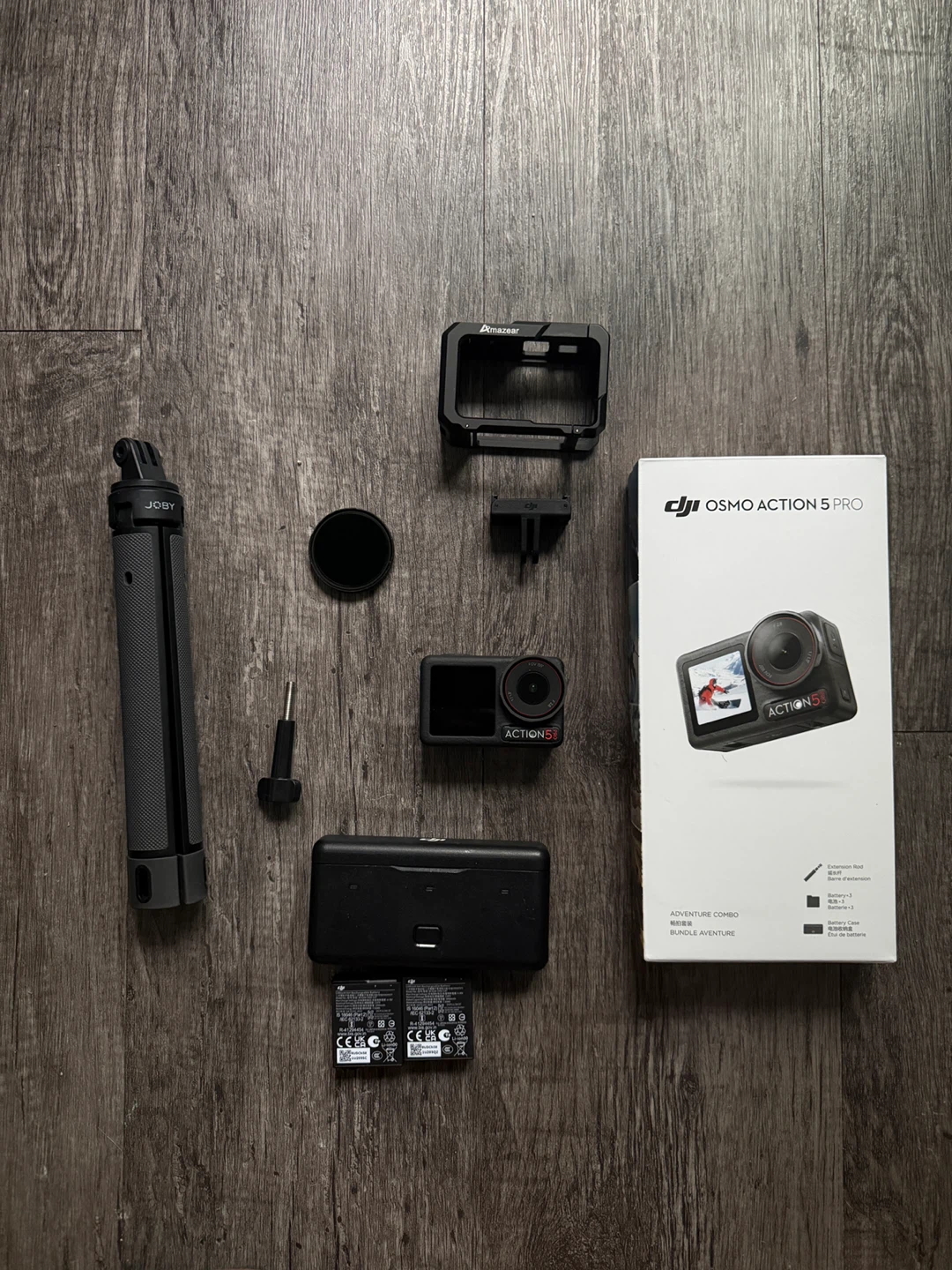 DJI Osmo Action 5 Pro Adventure Combo