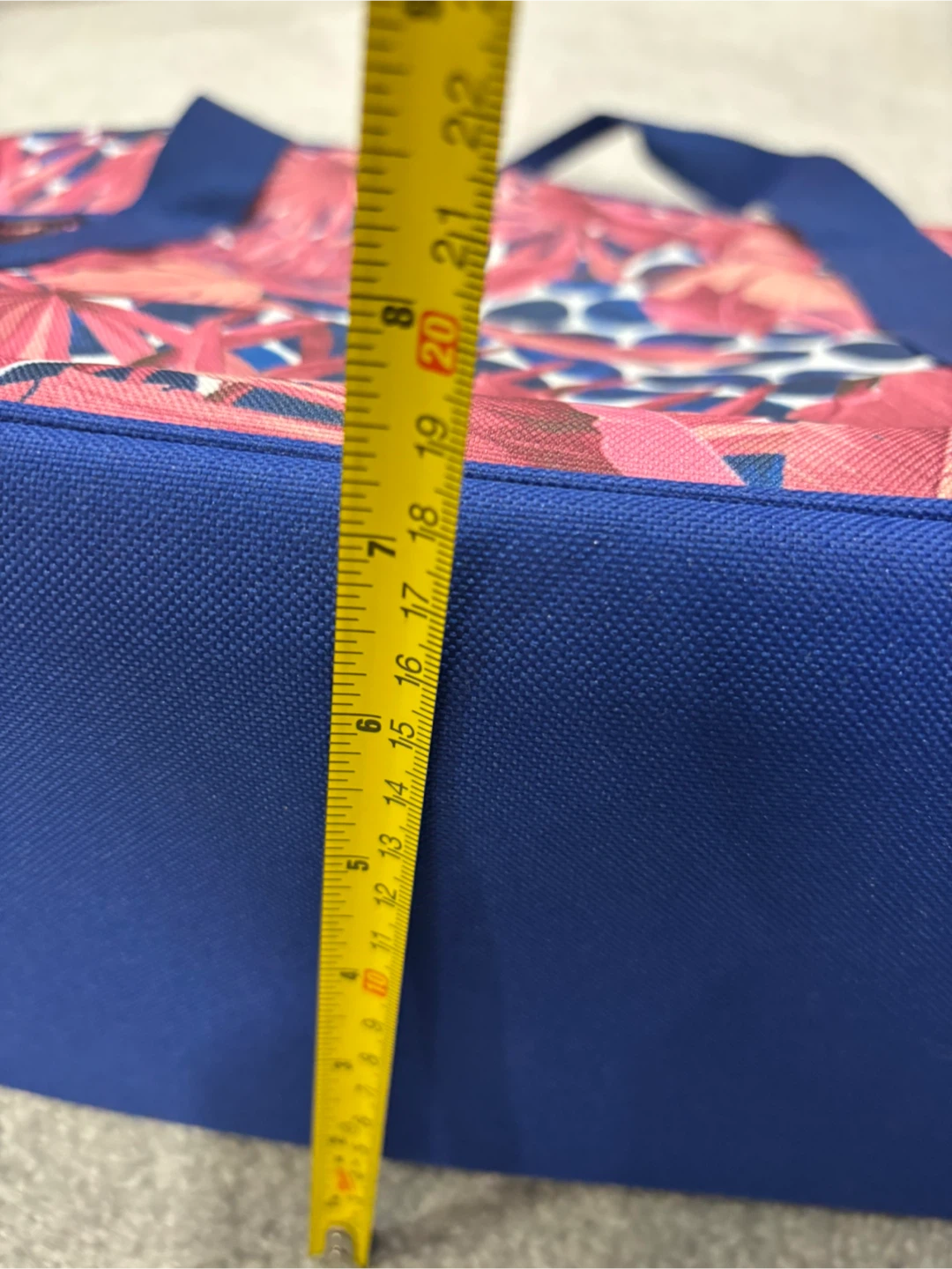 BRAND NEW LARGE INSULATED BAG - photo 5