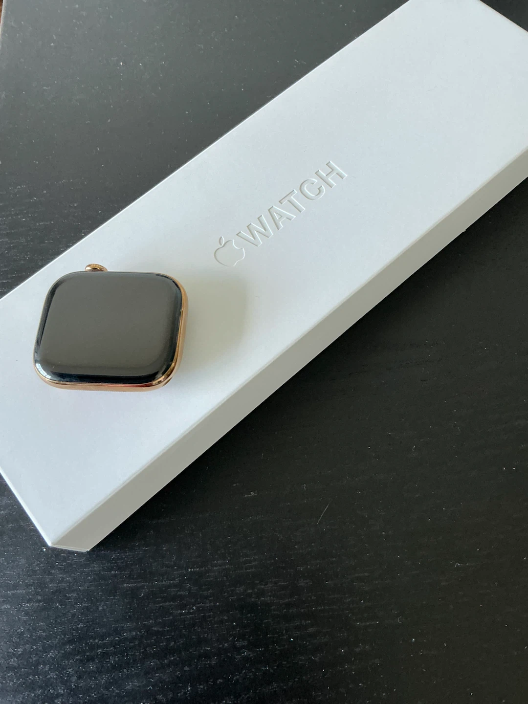 Apple Series 11 Gold Titanium 46 watch - photo 4