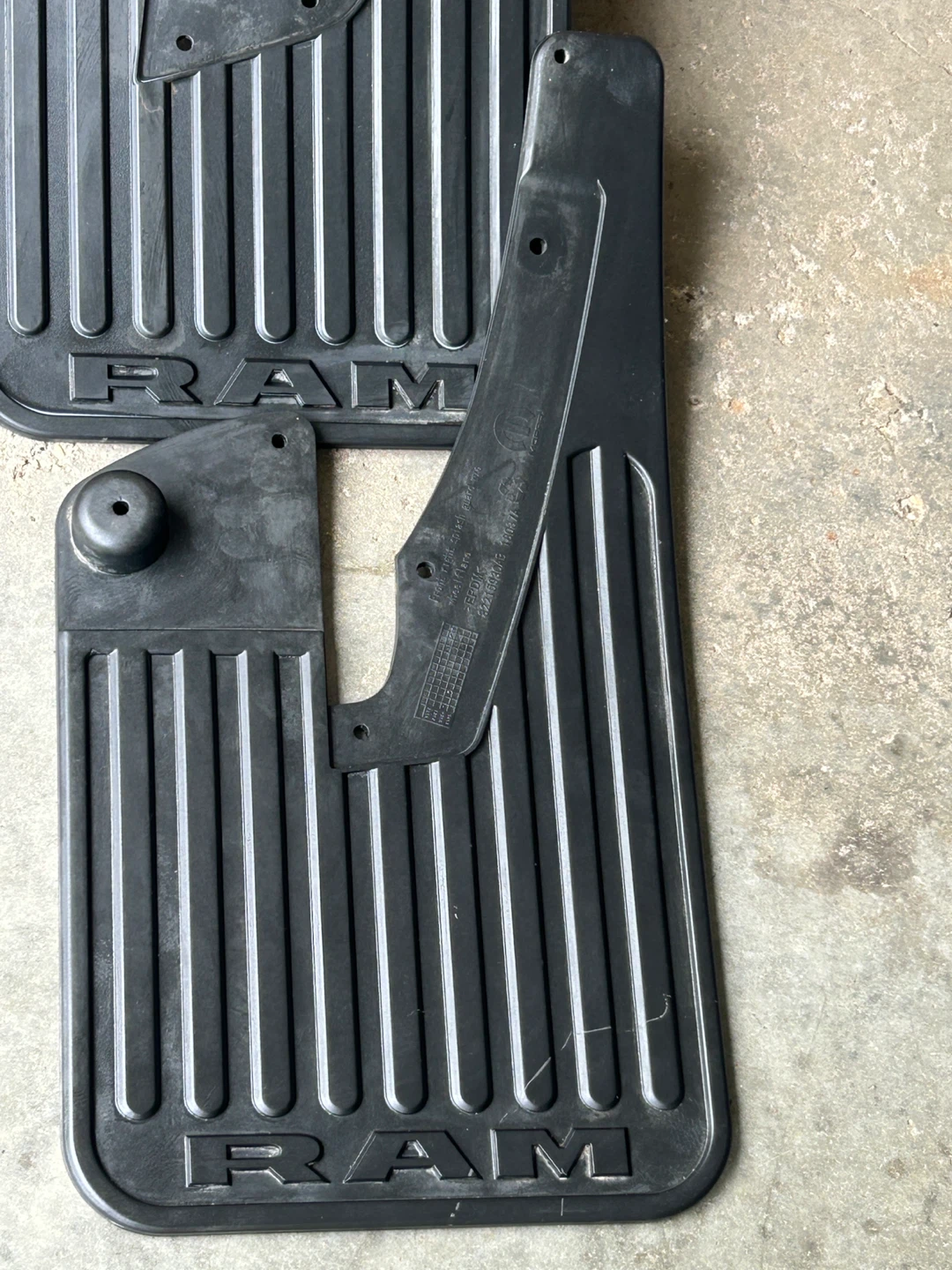 RAM Truck Splash Guard Set - photo 2