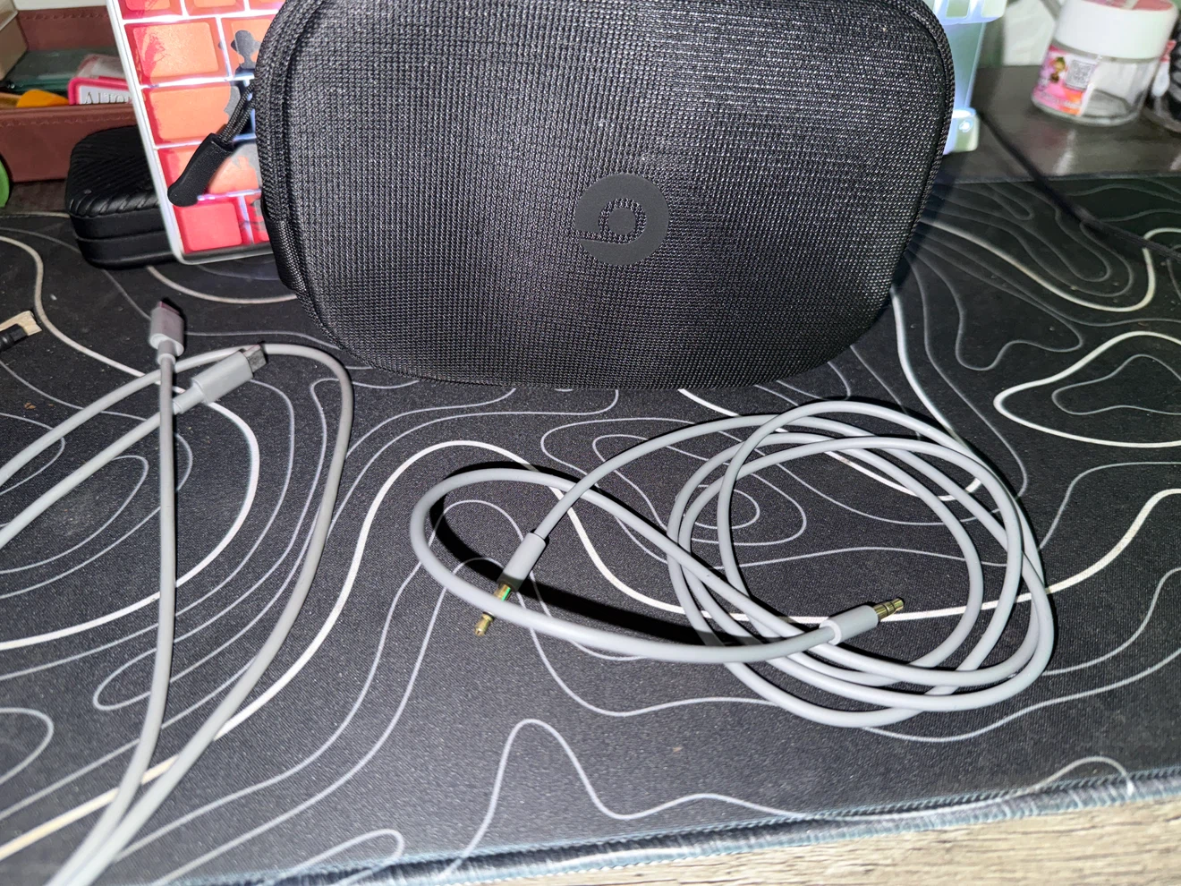 Beats Studio Pro premium wireless headphones - photo 2
