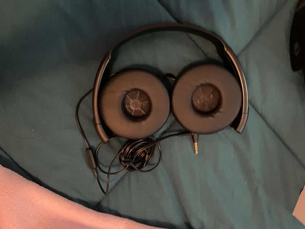 Sony Wired On-Ear Headphones - photo 2