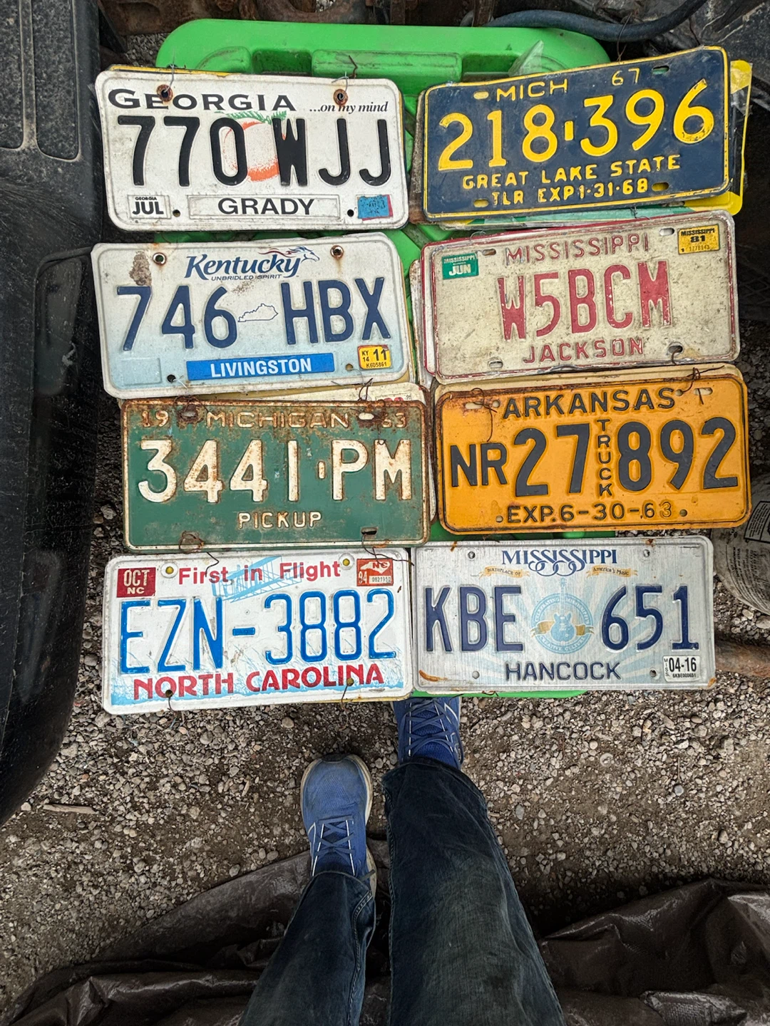 64 COLLECTOR LICENSE PLATES - photo 5