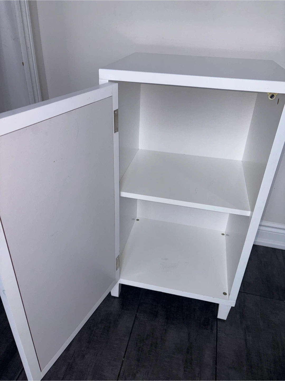 Heavy & solid White mirrored cabinet  (Not cheap quality) - photo 2
