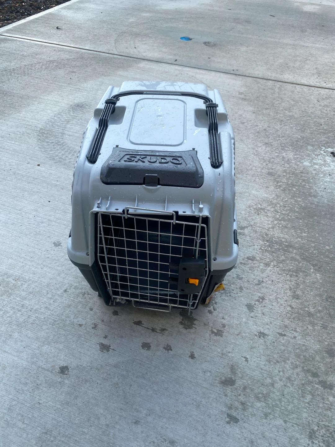 Skudo Pet Carrier