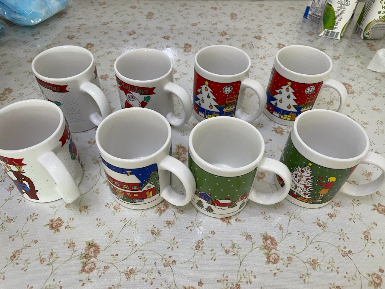 $  6 for total Set of 8 Christmas Mugs