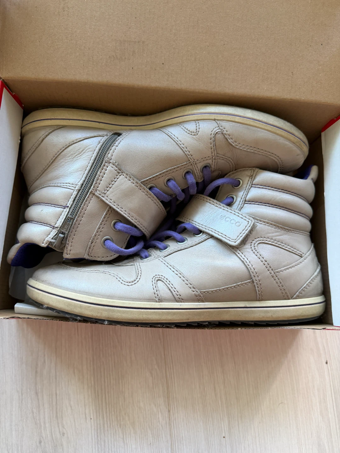 Assorted women’s shoes - photo 5