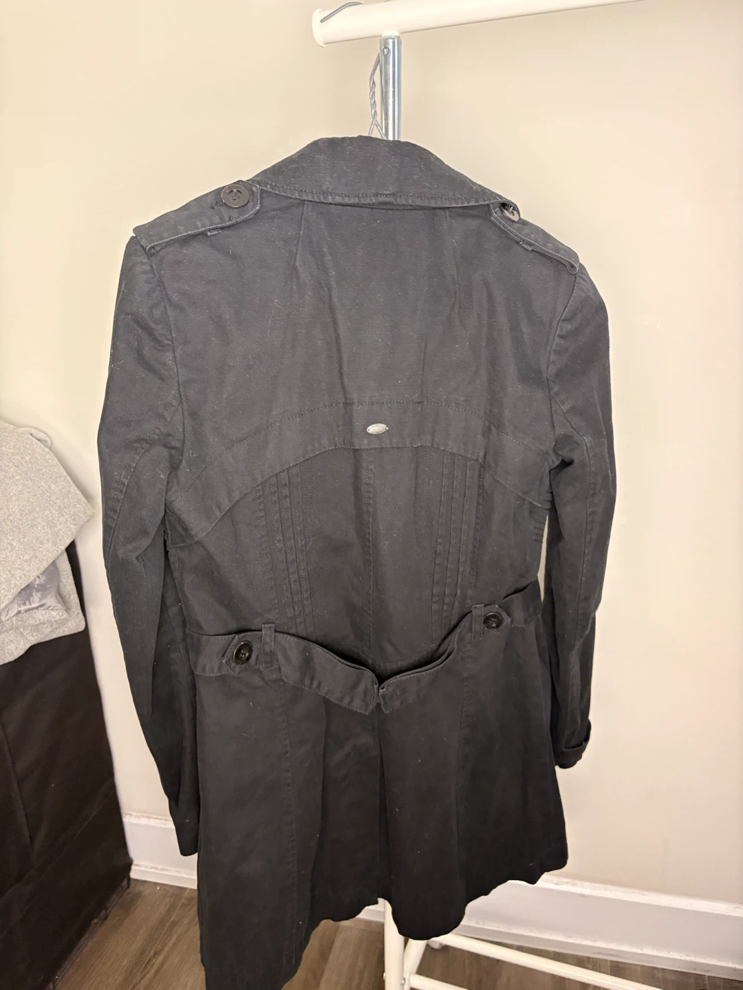 Guess Black Trench Coat - photo 3