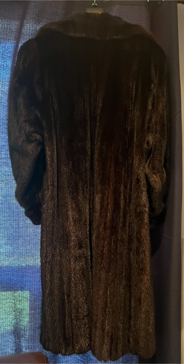 Authentic Black Diamond Genuine Mink Fur Long Coat Sz M/L -
