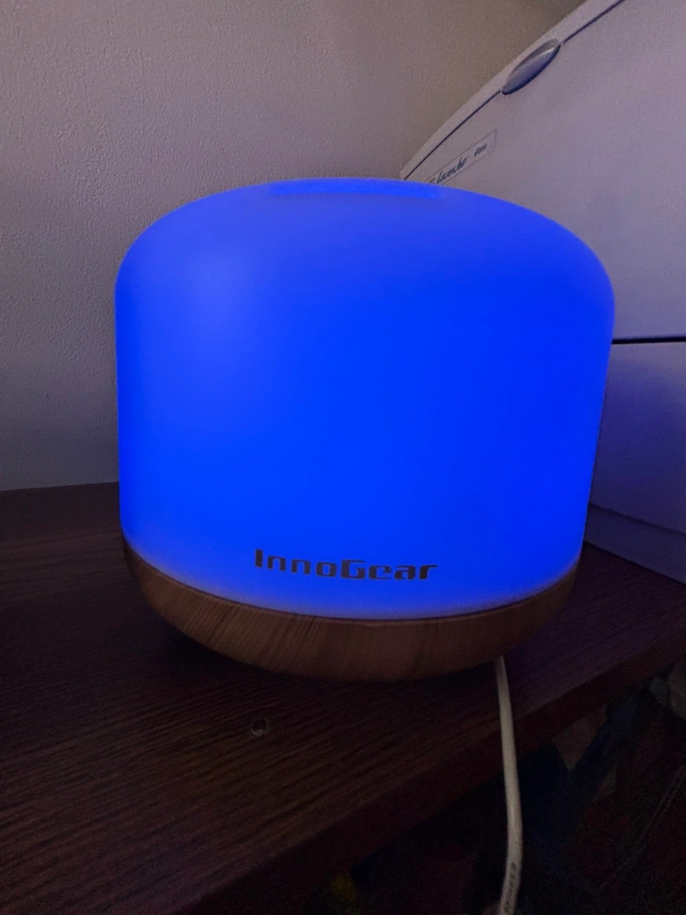 Innogear essential oil diffuser with multicolored LED display - photo 5