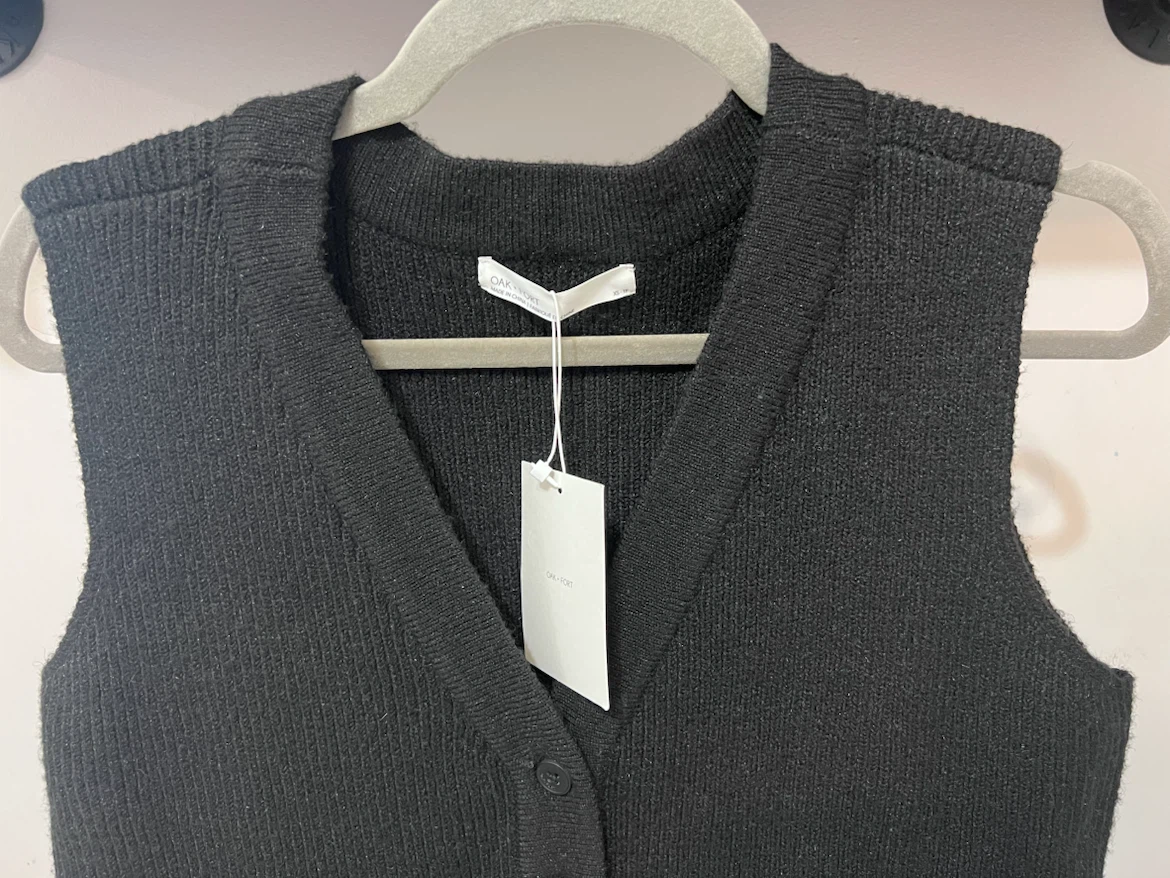 Oak + Fort Black Knit Button Vest – Brand New With Tags - photo 3