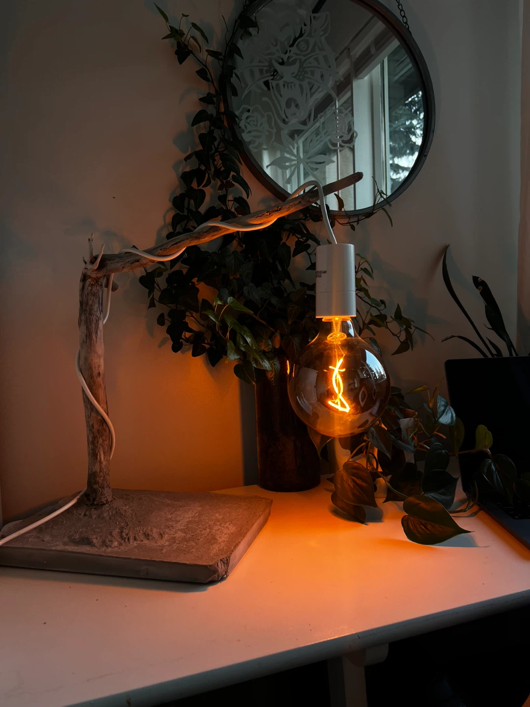 Handmade Driftwood and Concrete Desk Lamp - photo 2