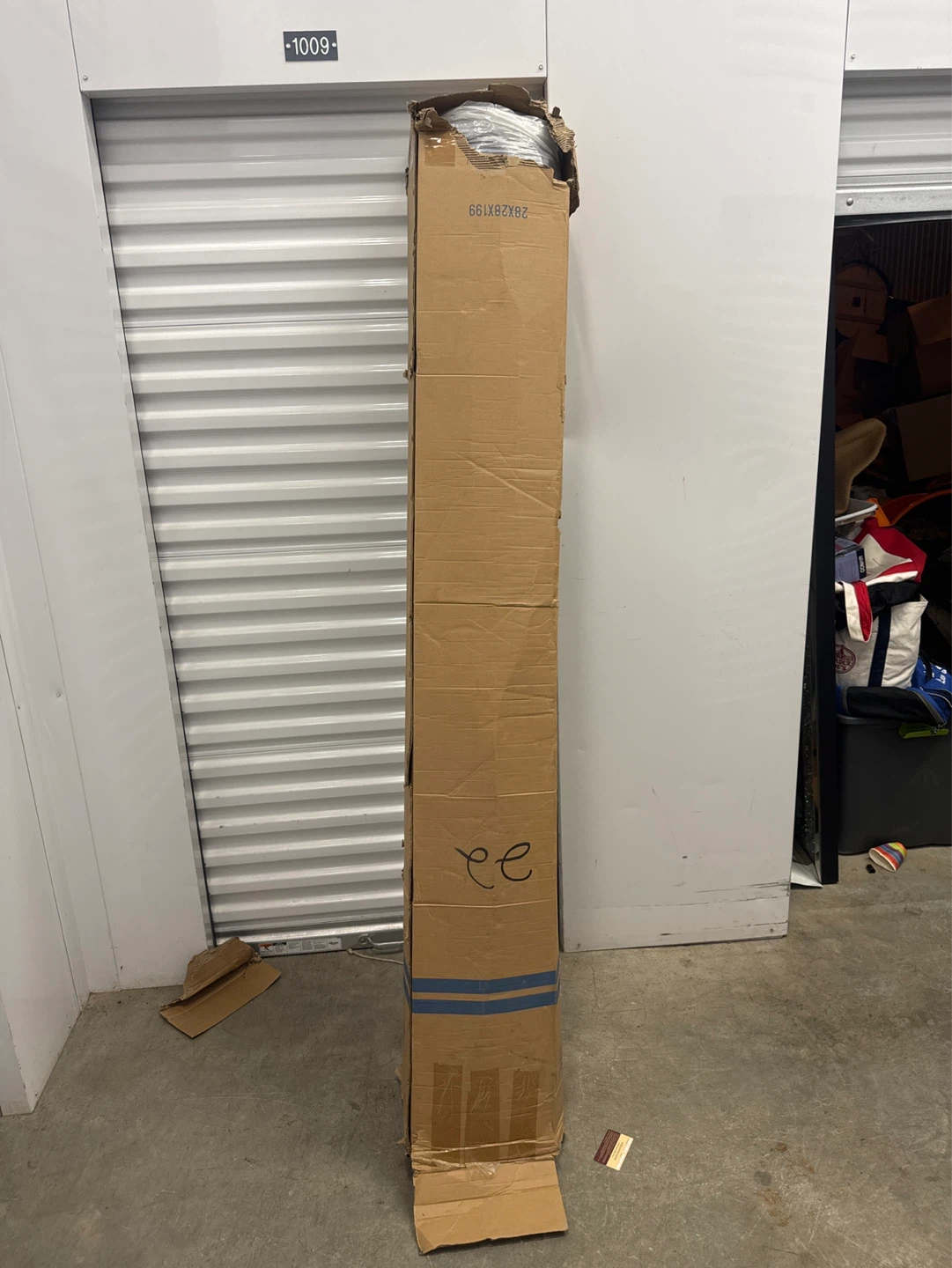 Unidentified Boxed Item