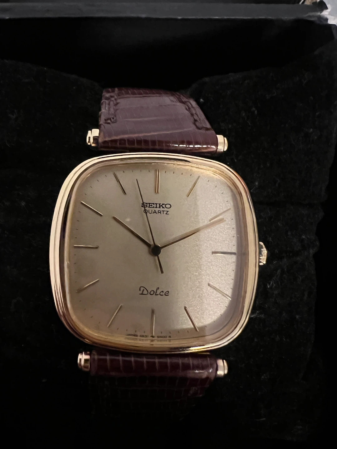 Seiko Dolce Quartz Watch - photo 2