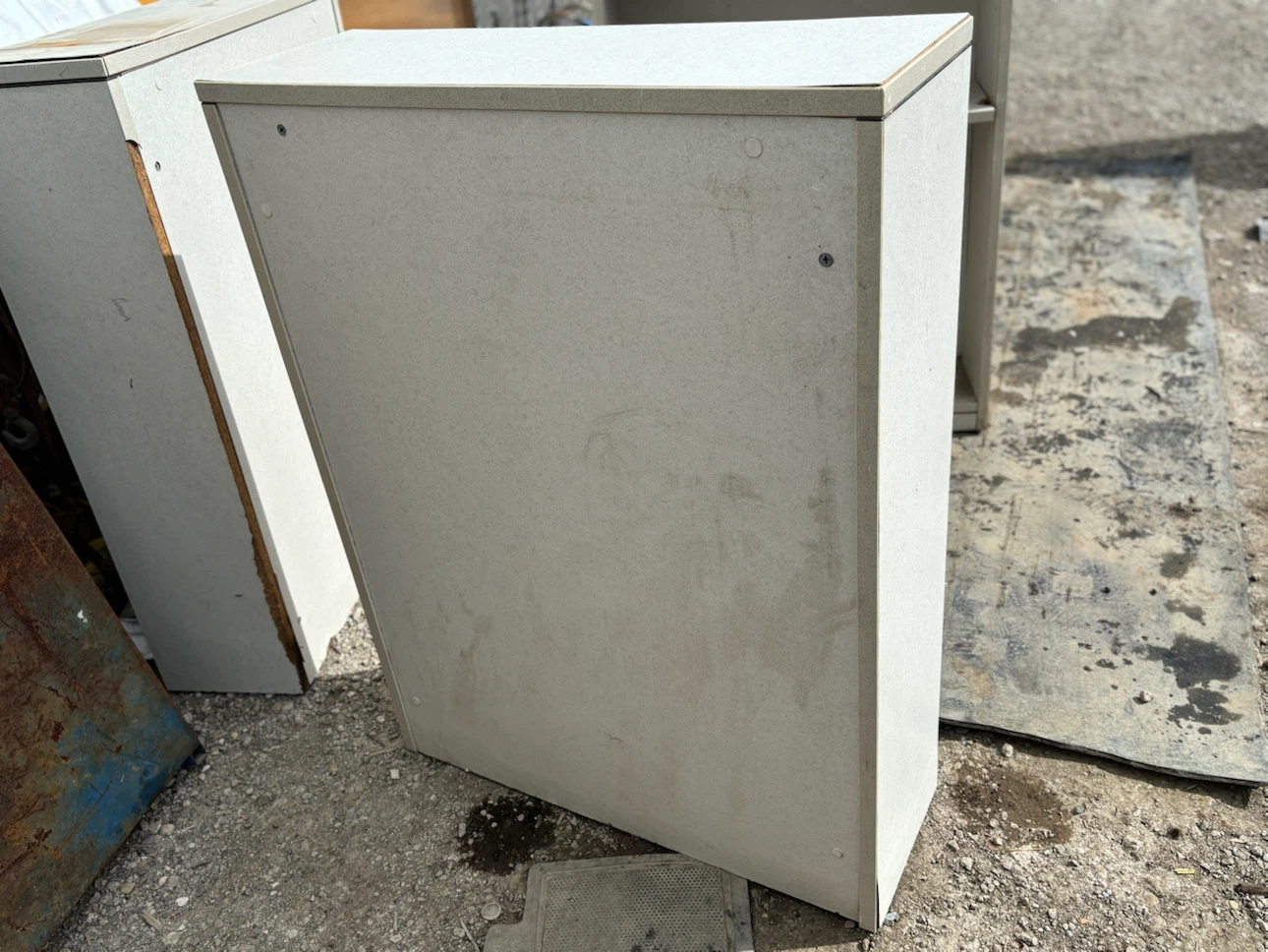 5 CUSTOM HD BOOK CASES - photo 3