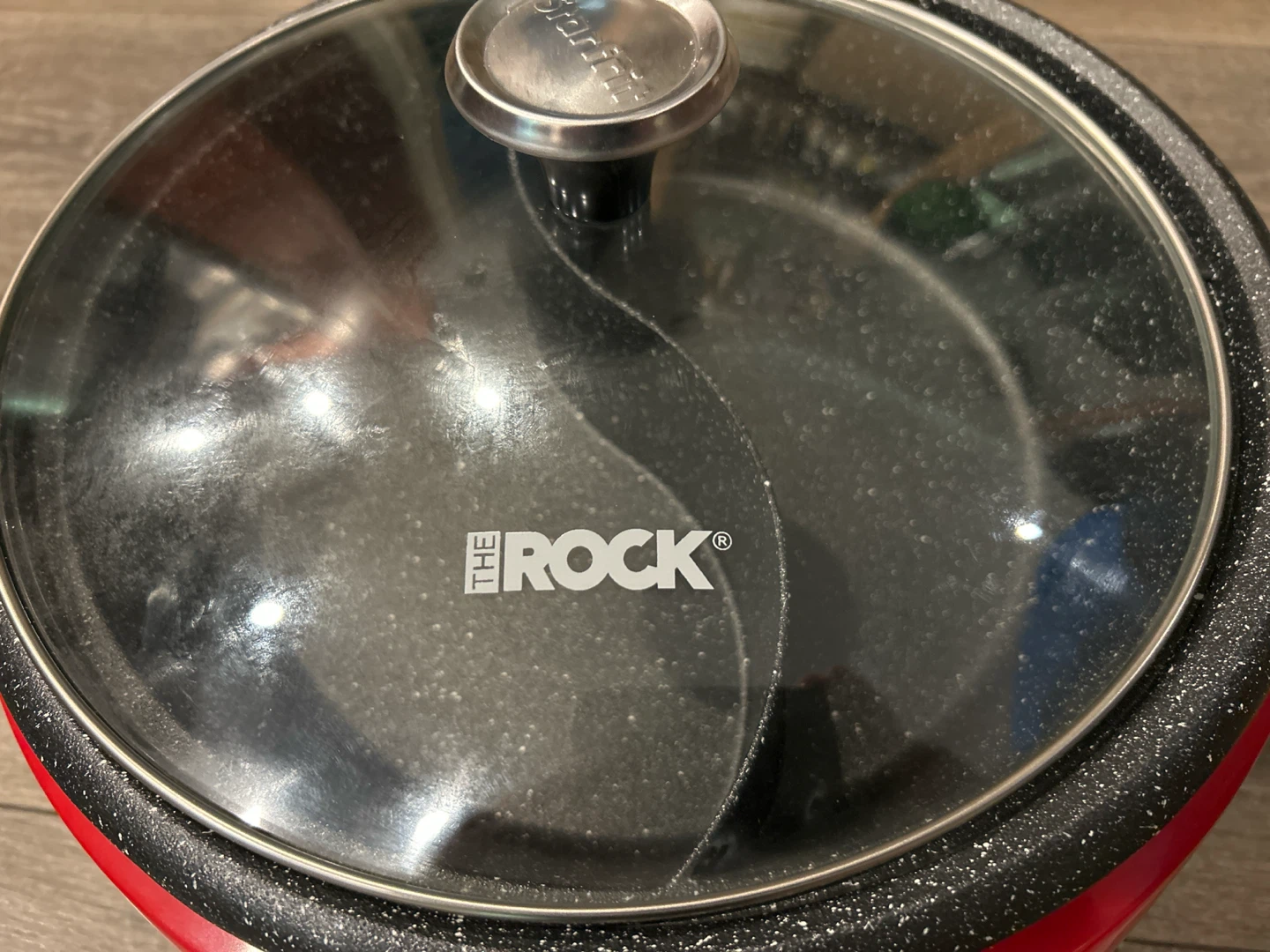 Brand New! Never used! Starfrit The Rock Electric Hot Pot - photo 5