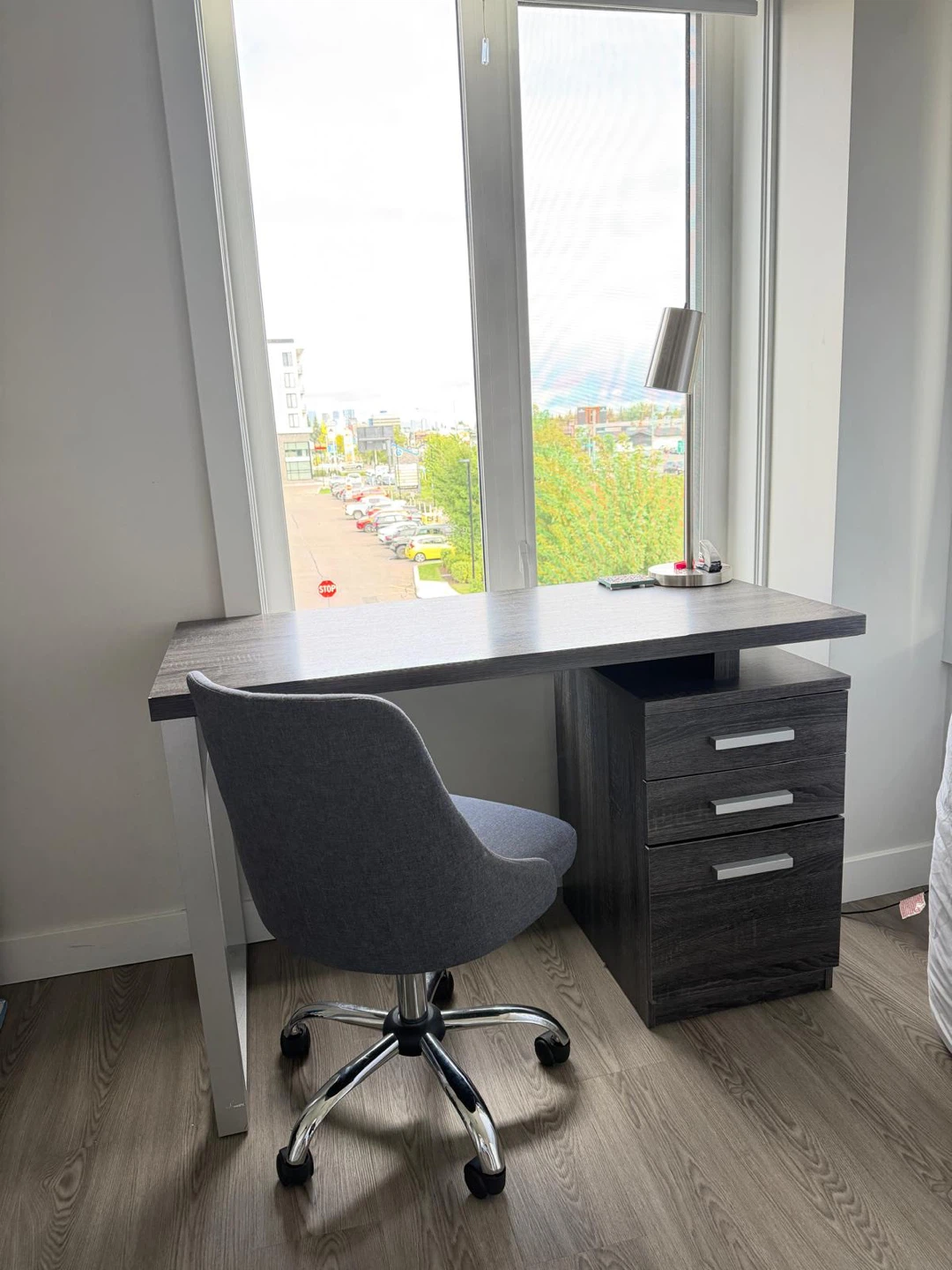 Dark wood desk with matching grey office chair - photo 2