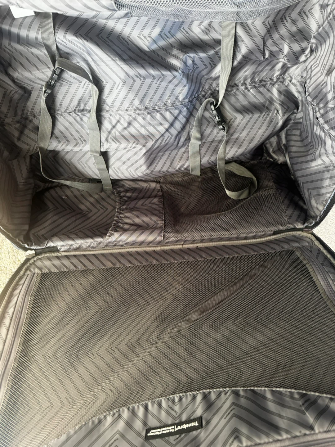 Travelpro Black Rolling Luggage - photo 4