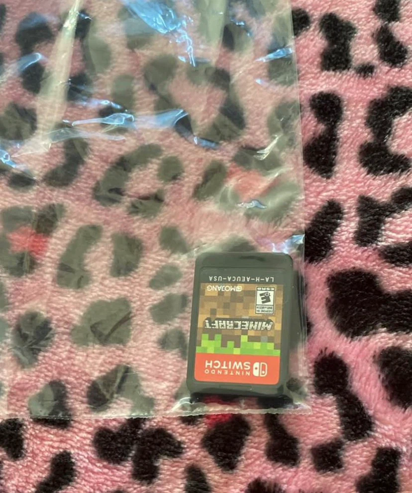 Minecraft for Nintendo Switch Game Cartridge
