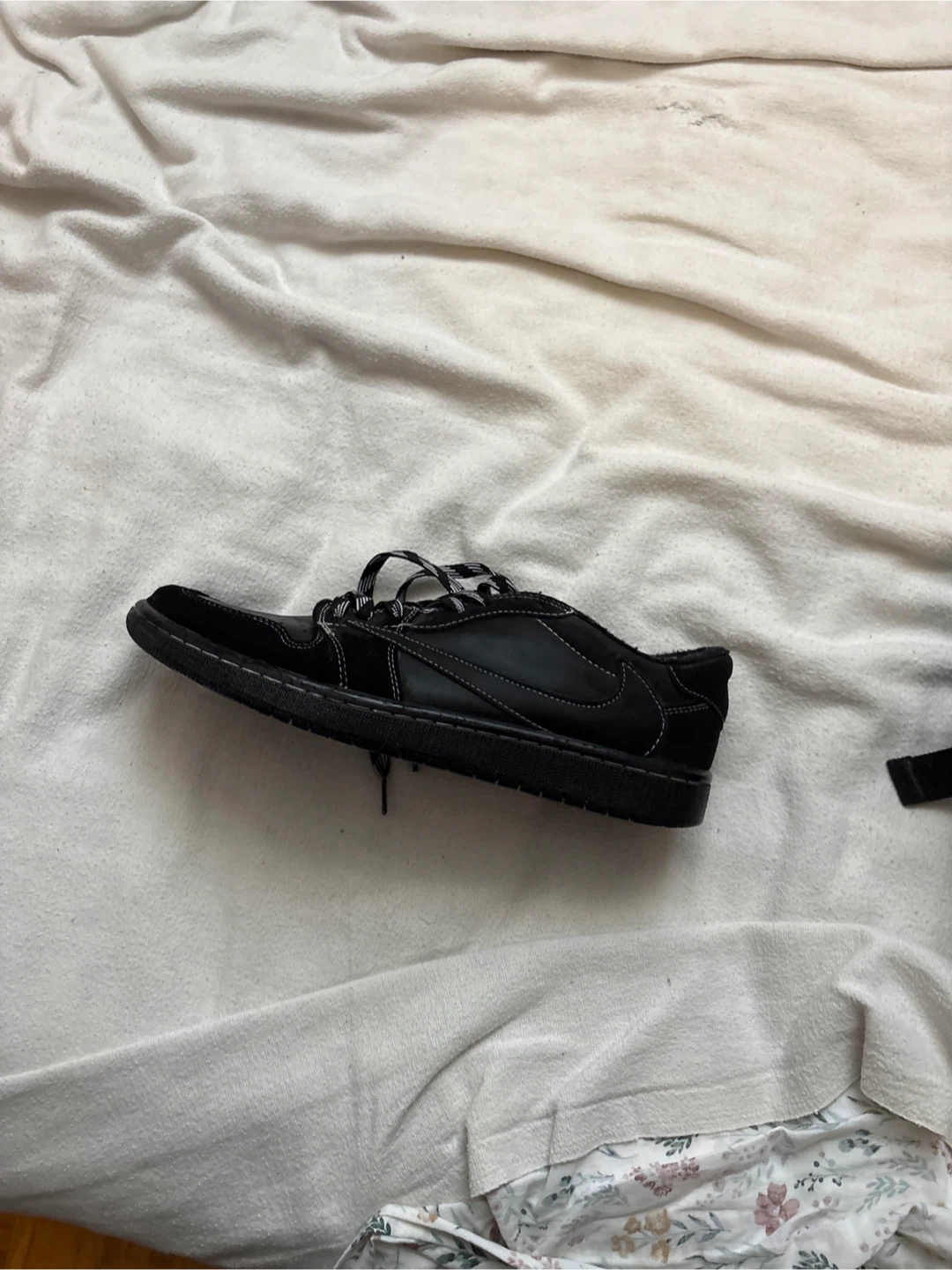 Nike Air Jordan 1 Low Travis Scott Black Phantom