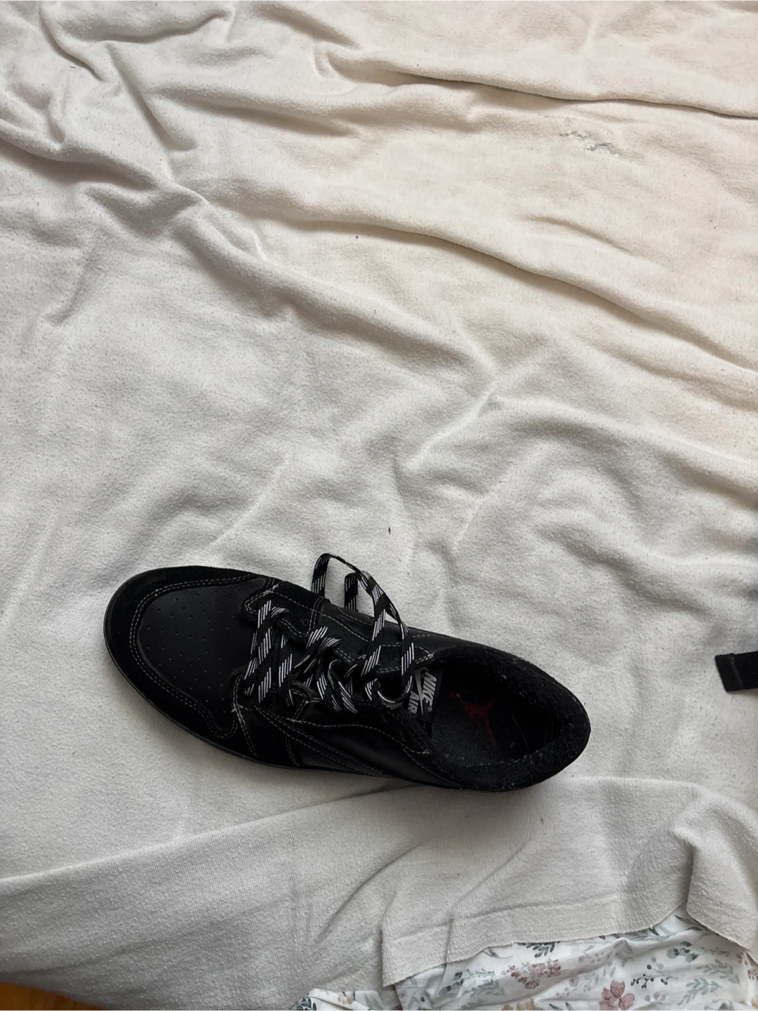 Nike Air Jordan 1 Low Travis Scott Black Phantom - photo 2