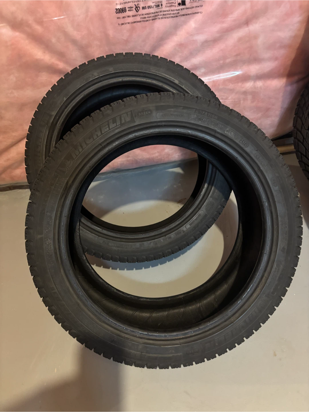 2 Michelin X-Ice Snow Winter Tires 245/45R18
