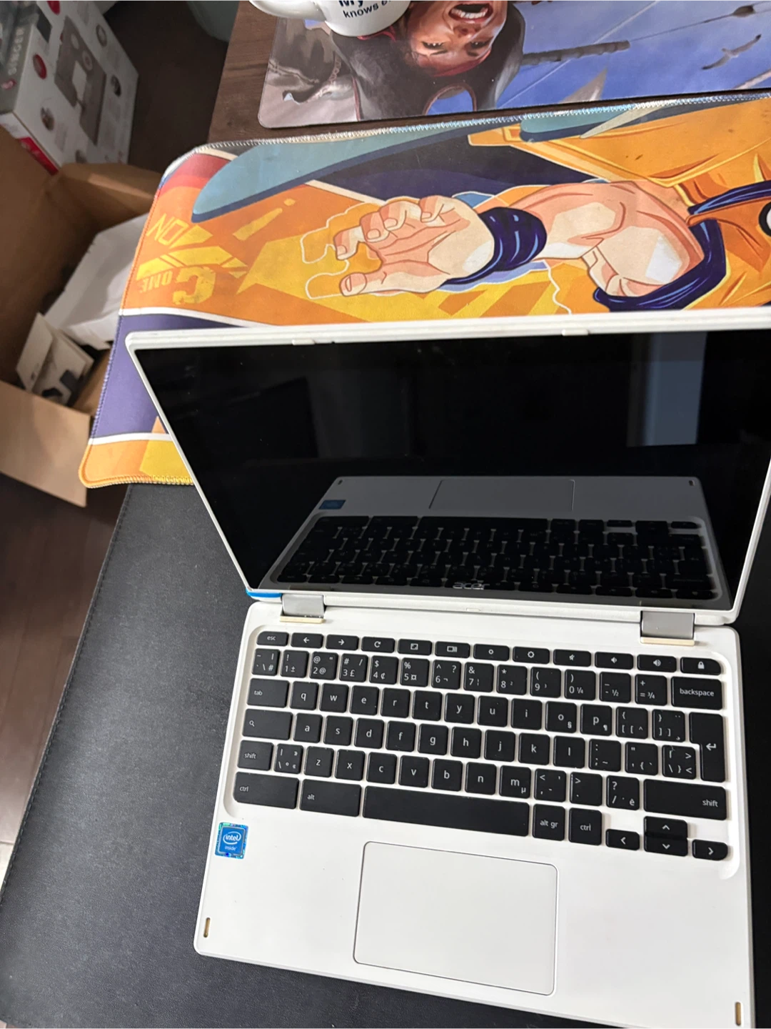 White Acer Chromebook - photo 2