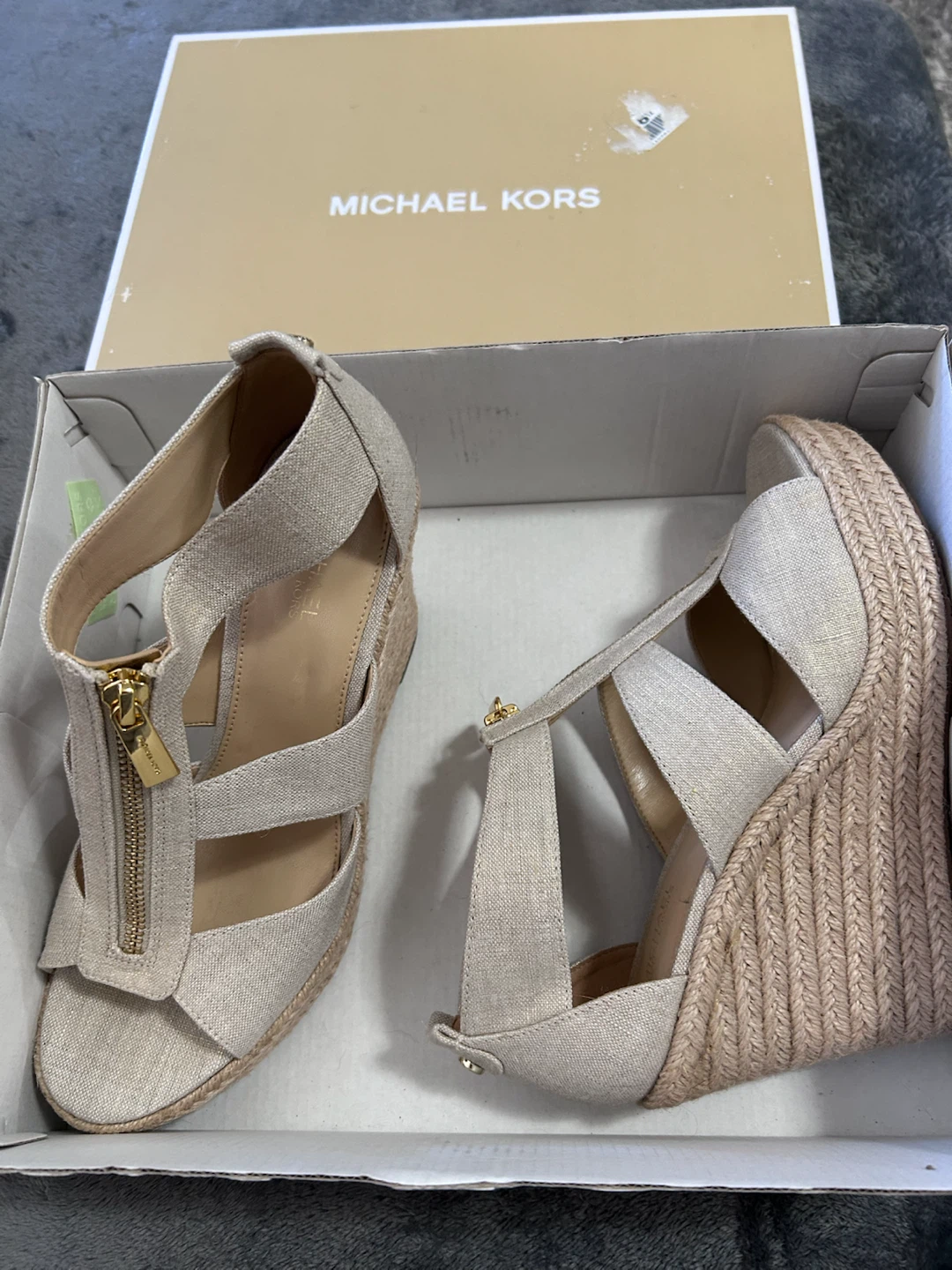 Michael Kors Damita Wedge Sandals Size 6.5M