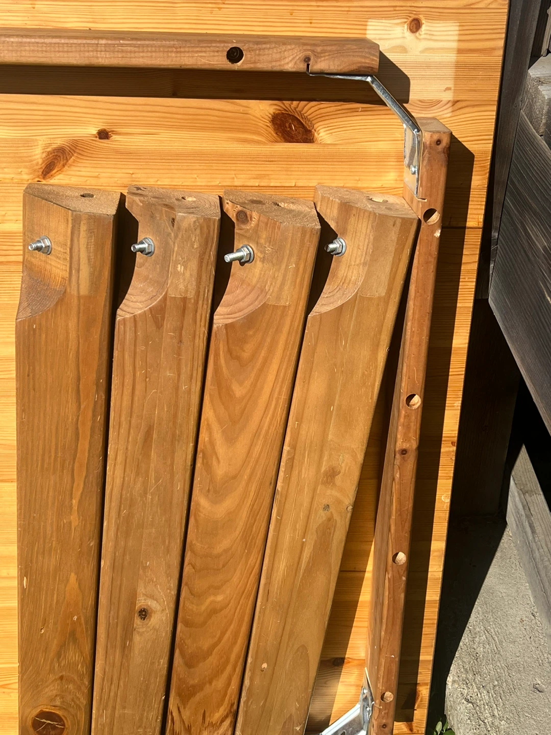 6’ X 4’ ft wooden table - photo 2