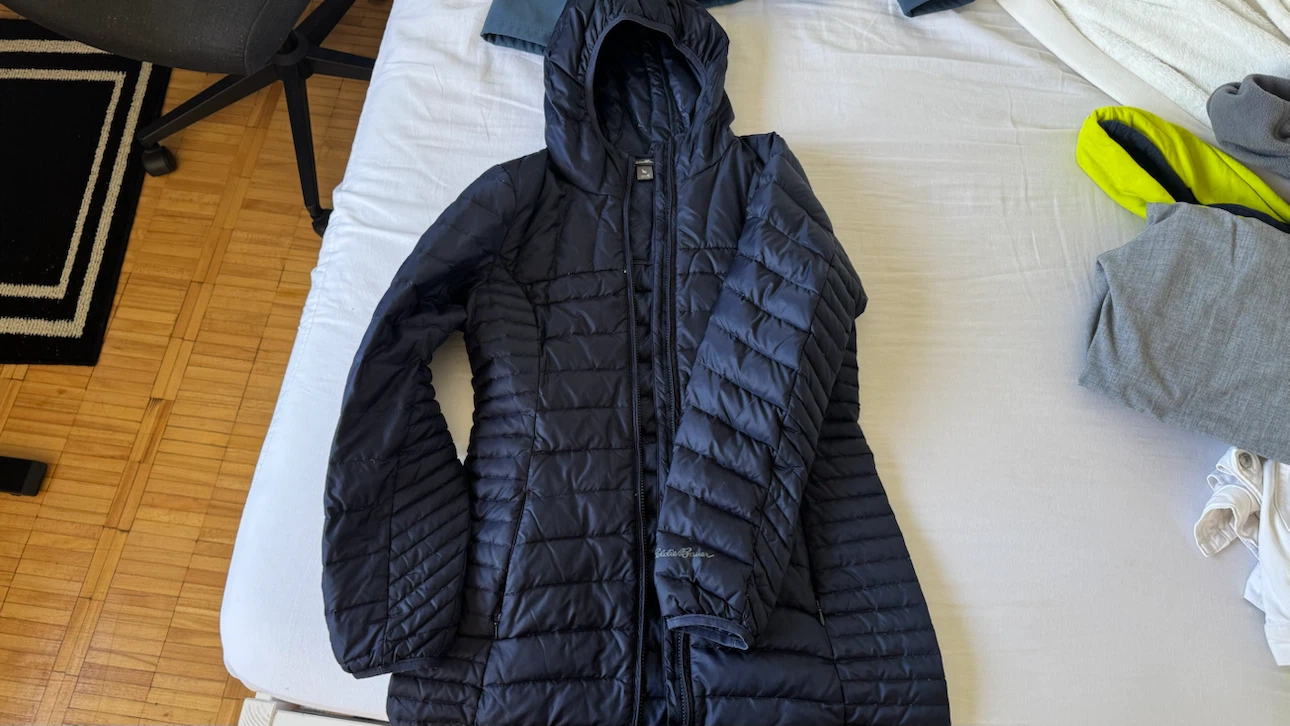 Assorted Womens Outerwear and Pants Bundle (8 pieces) - photo 3