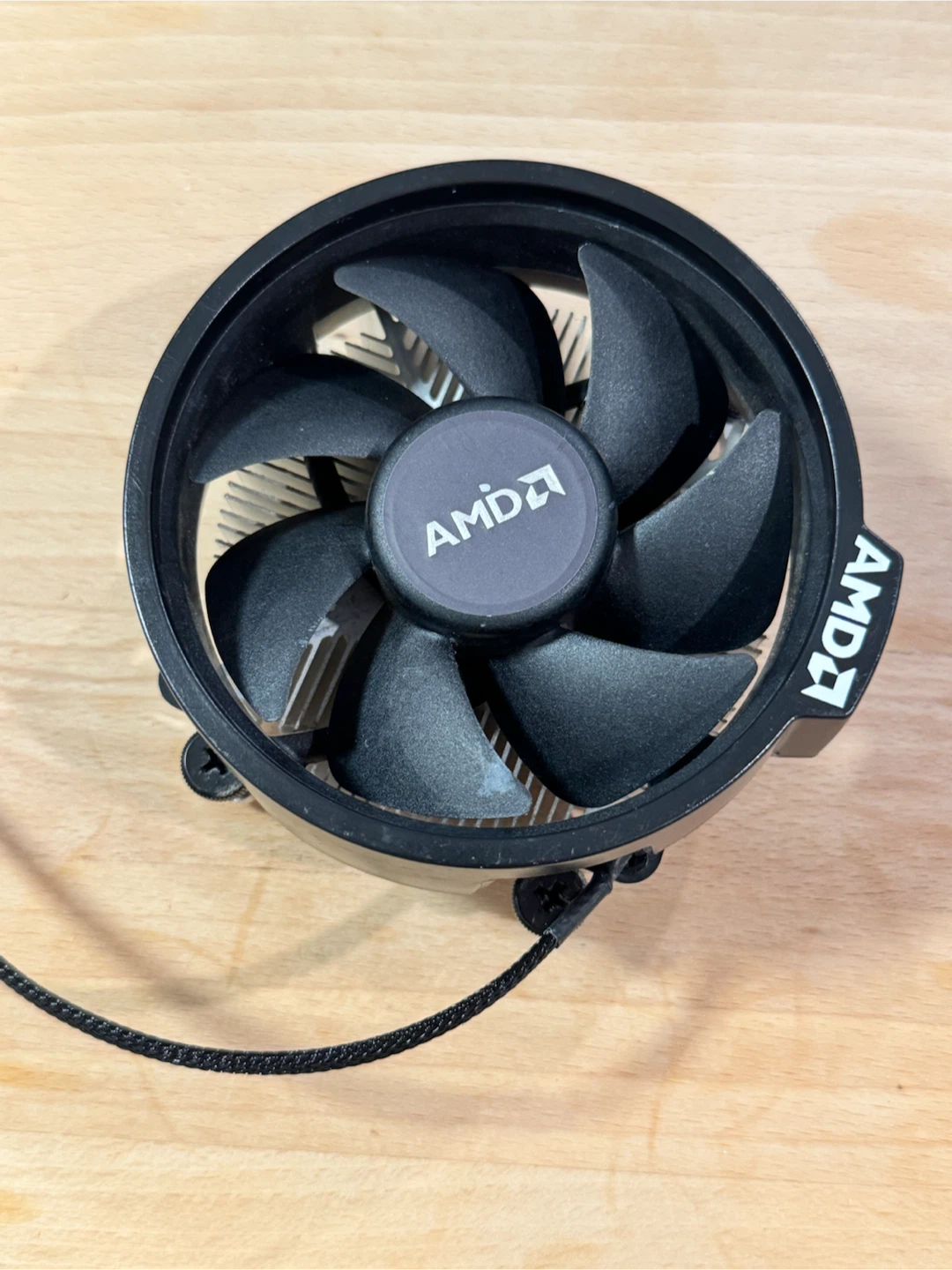 AMD Ryzen Stock CPU Cooler (AM4 Socket)