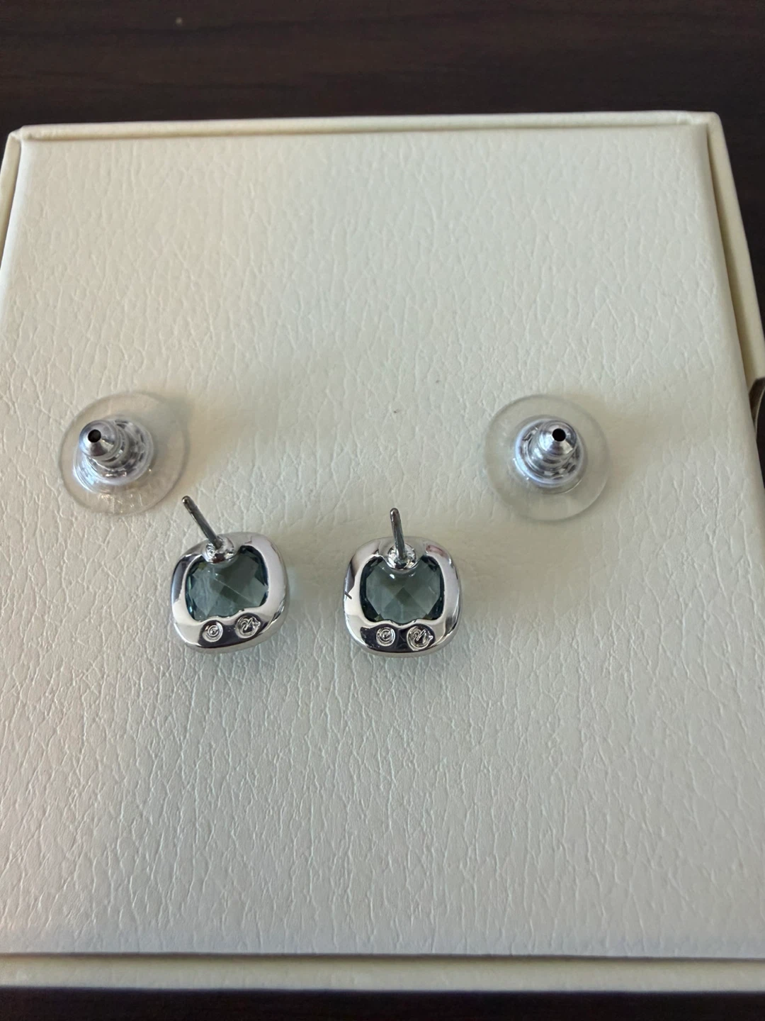 Swarovski blue crystal stud earrings - photo 2